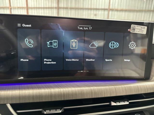 Photo of 2025 White Hyundai SONATA Hybrid