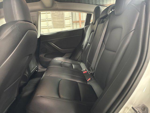 Photo of 2023 White Tesla Model 3