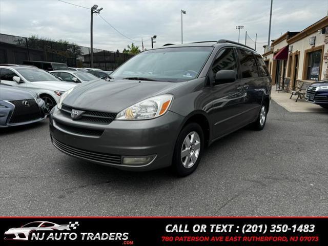 2004 Toyota Sienna