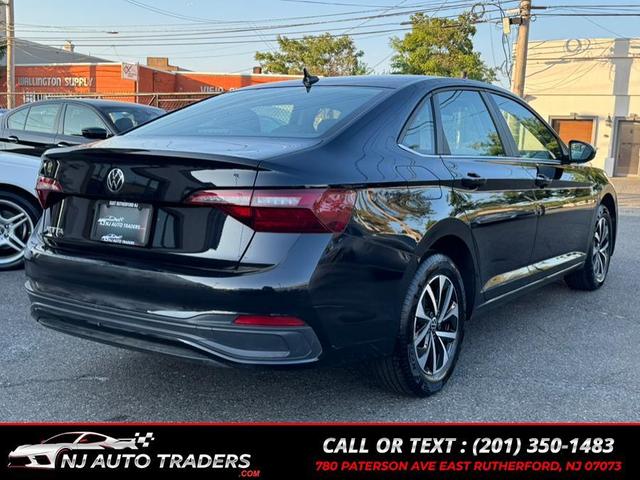 Photo of 2024 Deep Black Pearl Volkswagen Jetta