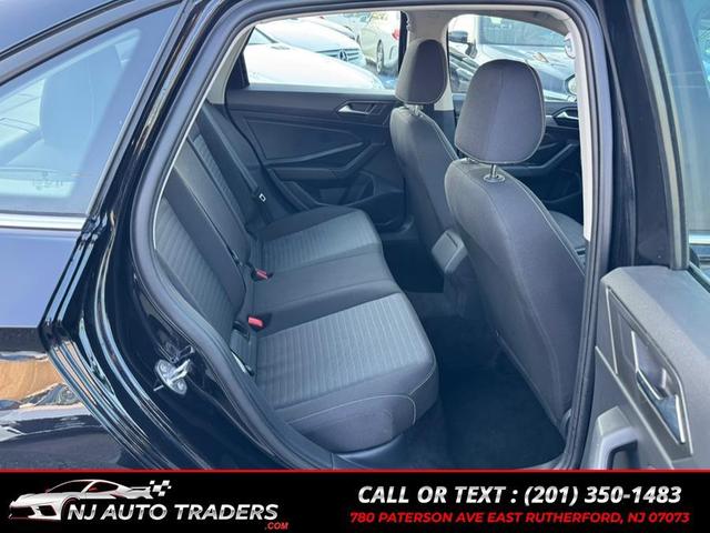 Photo of 2024 Deep Black Pearl Volkswagen Jetta