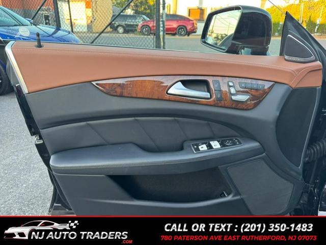 Photo of 2016 Black Mercedes-Benz CLS-Class
