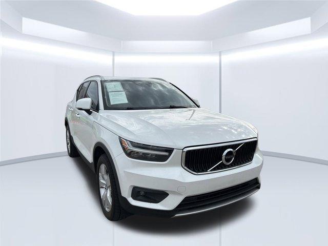 2021 Volvo XC40