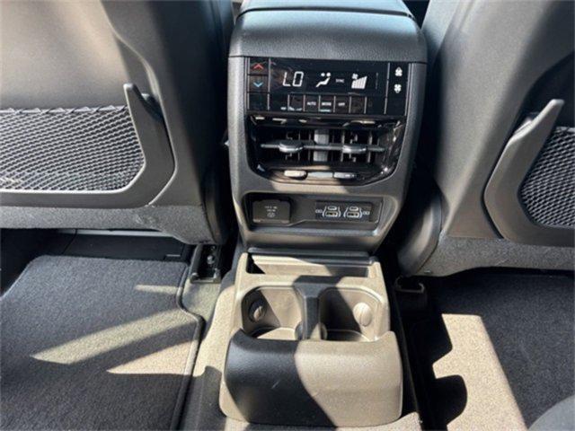 Photo of 2025 Silver Zynith Jeep Grand Cherokee L