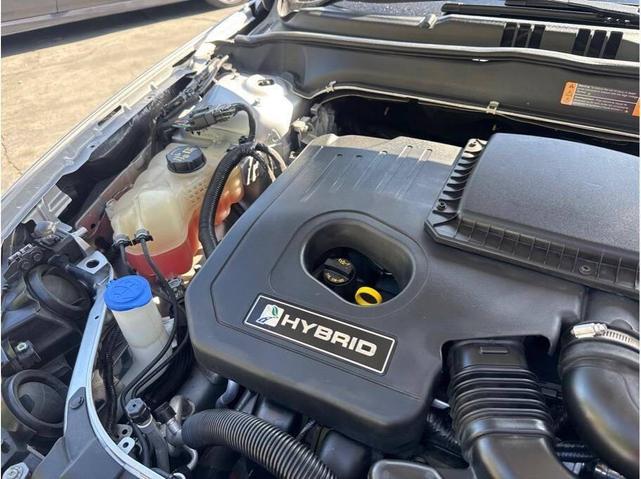 Photo of 2019 Ingot Silver Metallic Ford Fusion Hybrid
