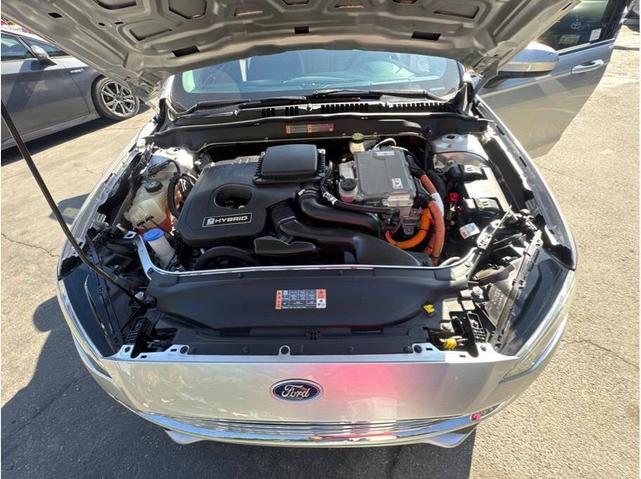 Photo of 2019 Ingot Silver Metallic Ford Fusion Hybrid