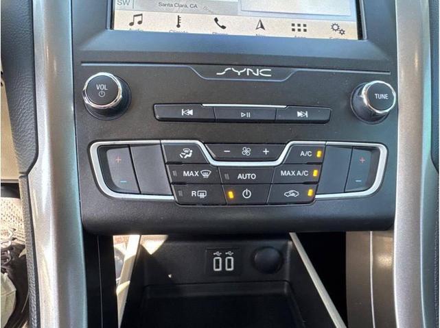 Photo of 2019 Ingot Silver Metallic Ford Fusion Hybrid