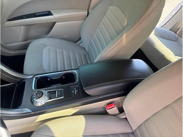 Photo of 2019 Ingot Silver Metallic Ford Fusion Hybrid