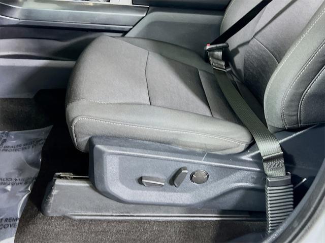 Photo of 2022 Space White Metallic Ford F-150