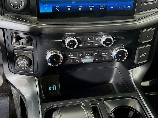 Photo of 2022 Space White Metallic Ford F-150
