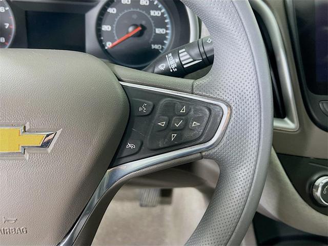 Photo of 2020 Silver Ice Metallic Chevrolet Malibu