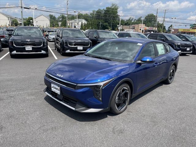 Photo of 2025 Blue Kia K4
