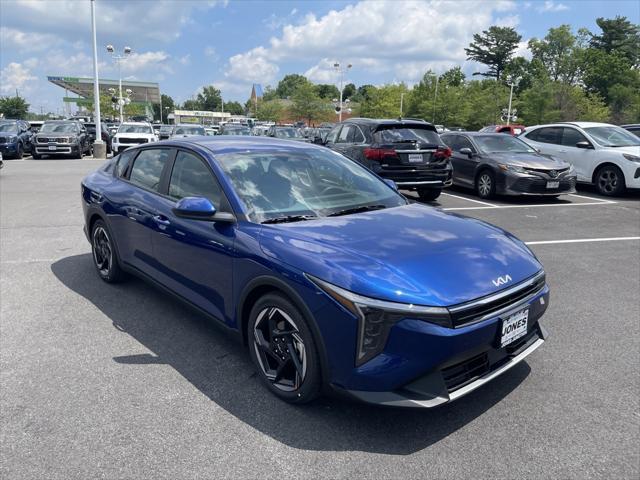 Photo of 2025 Blue Kia K4