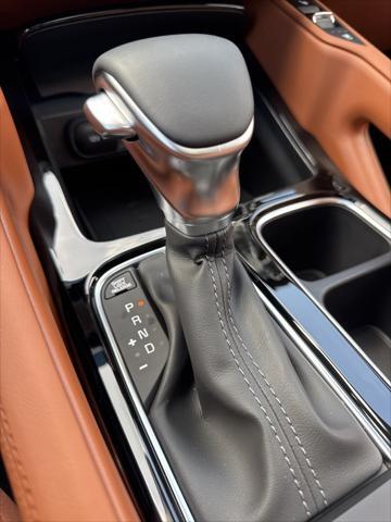 Photo of 2025 Green Kia Telluride