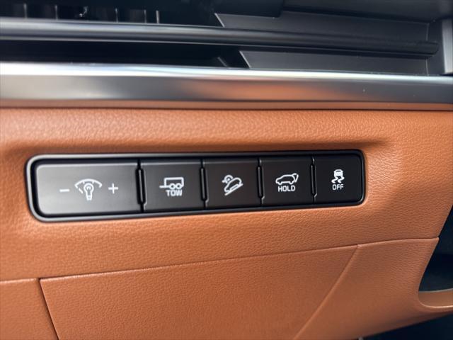 Photo of 2025 Green Kia Telluride