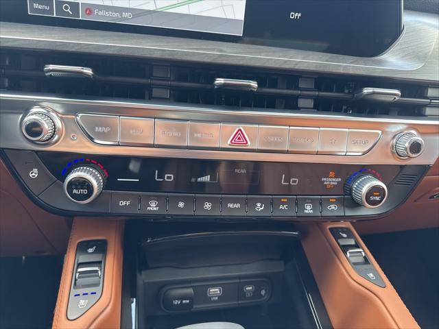 Photo of 2025 Green Kia Telluride