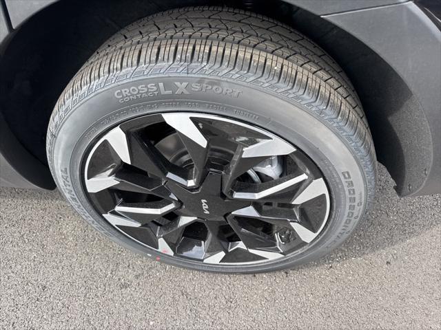 Photo of 2025 Ebony Kia Sorento