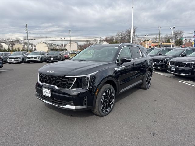 Photo of 2025 Ebony Kia Sorento