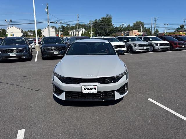 Photo of 2026 Gray Kia K5