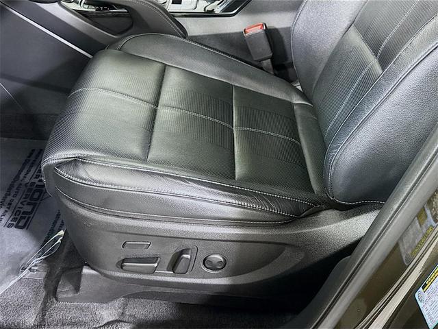 Photo of 2021 Dark Moss Kia Telluride