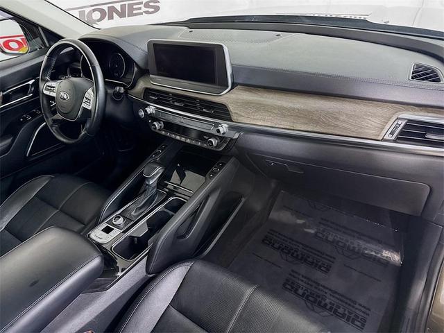 Photo of 2021 Dark Moss Kia Telluride
