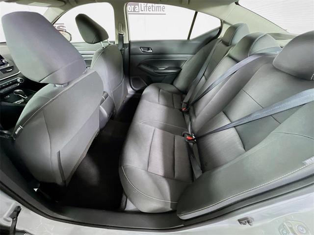 Photo of 2022 Brilliant Silver Metallic Nissan Altima