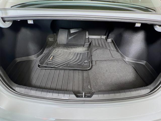 Photo of 2024 Wolf Gray Kia K5