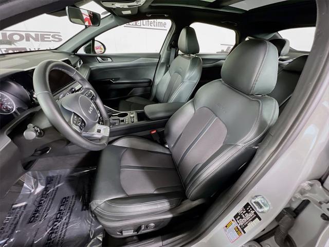Photo of 2024 Wolf Gray Kia K5