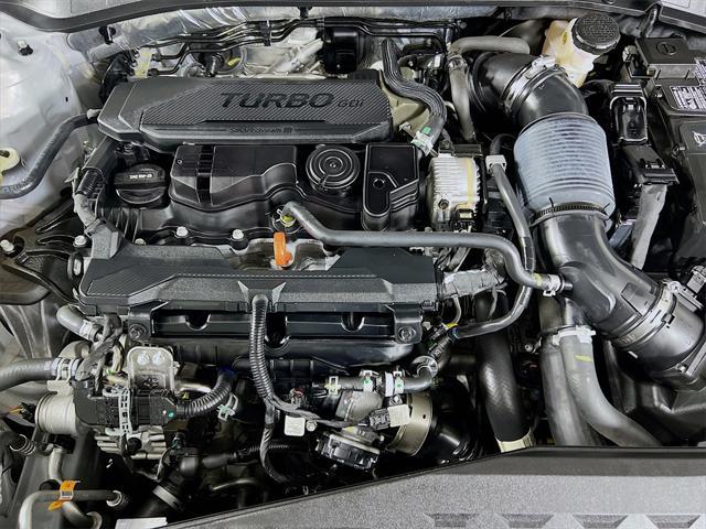 Photo of 2024 Wolf Gray Kia K5