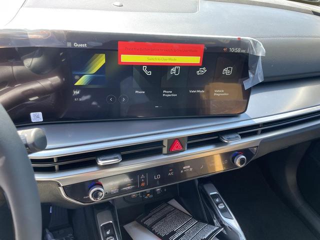 Photo of 2026 Glacial White Pearl Kia Sorento