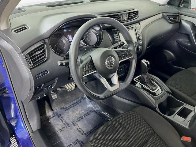 Photo of 2021 Caspian Blue Metallic Nissan Rogue Sport
