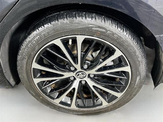 Photo of 2018 Midnight Black Toyota Camry