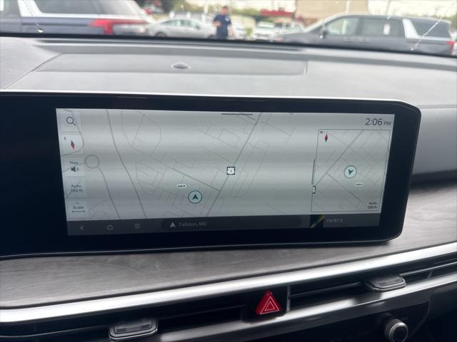 Photo of 2025 Ebony Kia Sorento