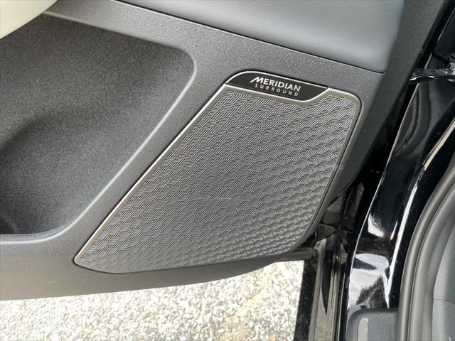 Photo of 2025 Ebony Kia EV6