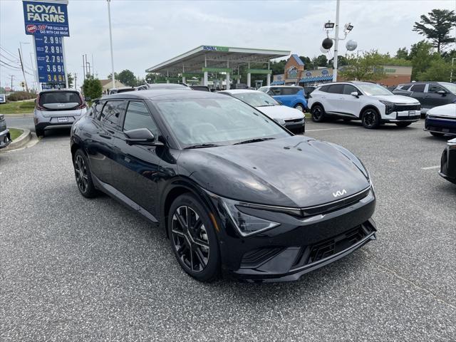 Photo of 2025 Ebony Kia EV6