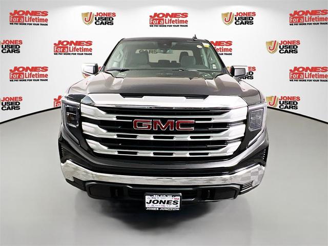 Photo of 2023 Onyx Black GMC Sierra 1500