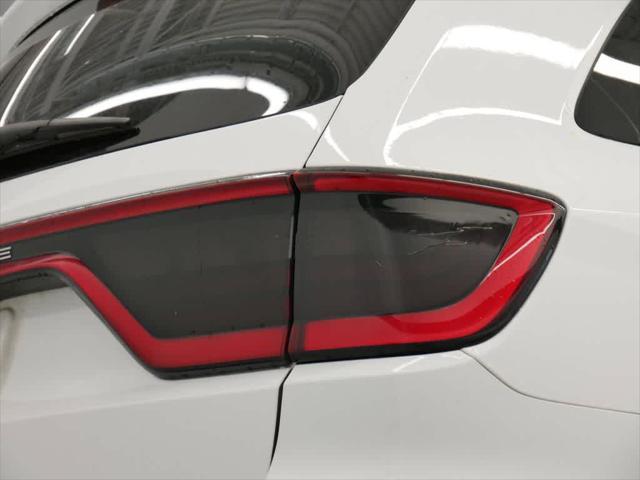 Photo of 2019 White Knuckle Clearcoat Dodge Durango