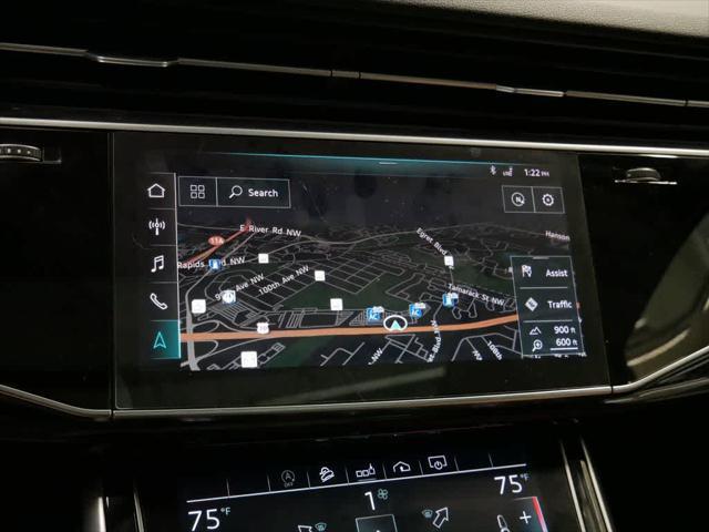 Photo of 2020 White Audi Q7