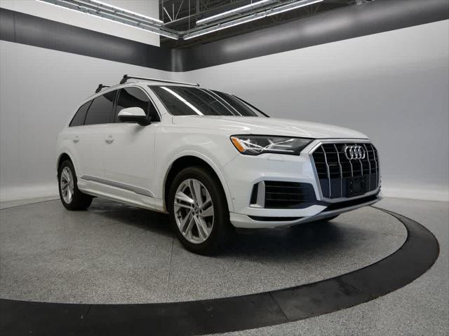 Photo of 2020 White Audi Q7