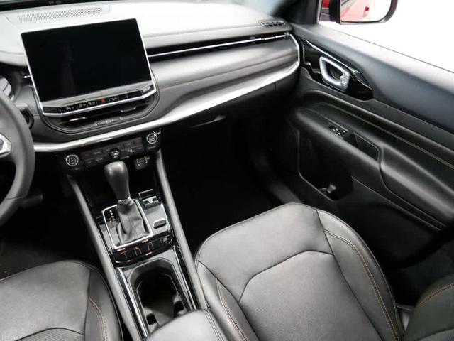 Photo of 2023 Redline Pearlcoat Jeep Compass