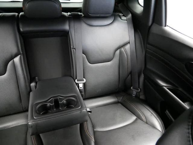 Photo of 2023 Redline Pearlcoat Jeep Compass
