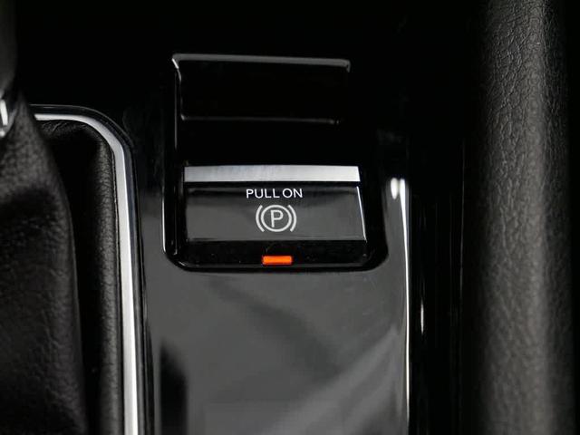 Photo of 2023 Redline Pearlcoat Jeep Compass