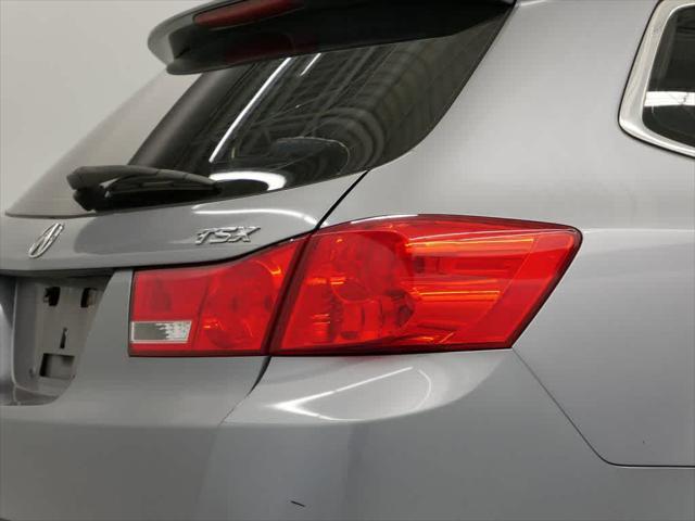 Photo of 2011 Forged Silver Metallic Acura TSX