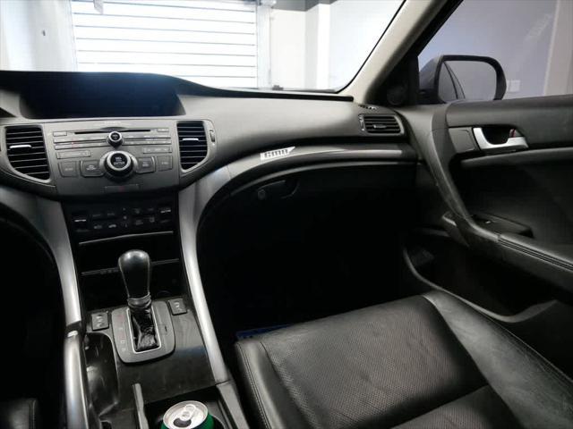Photo of 2011 Forged Silver Metallic Acura TSX