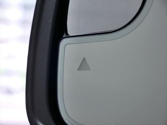 Photo of 2025 Bright White Clearcoat RAM 1500