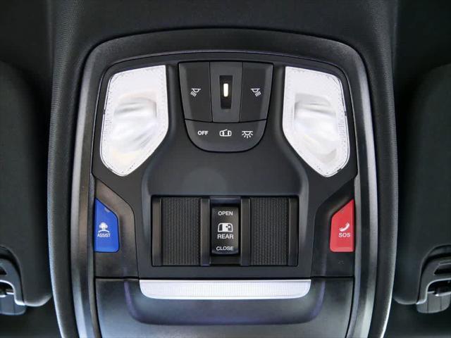 Photo of 2025 Bright White Clearcoat RAM 1500