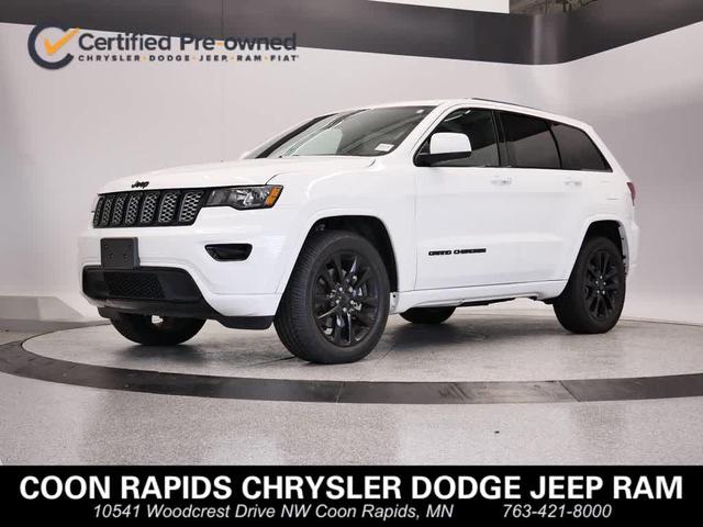 Photo of 2021 Bright White Clearcoat Jeep Grand Cherokee