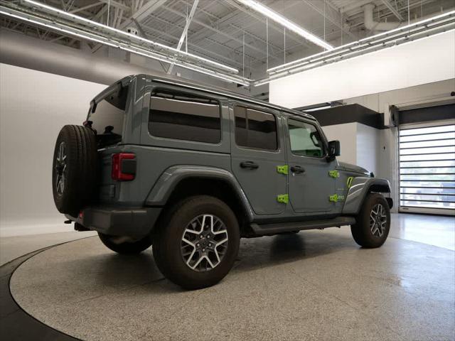 Photo of 2024 Anvil Clear Coat Jeep Wrangler