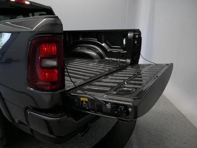 Photo of 2026 Granite Crystal Metallic Clearcoat RAM 1500