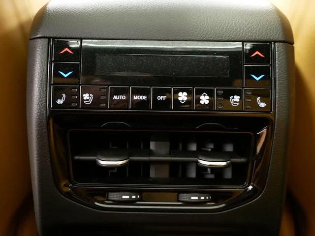 Photo of 2023 Bright White Clearcoat Jeep Grand Cherokee 4xe